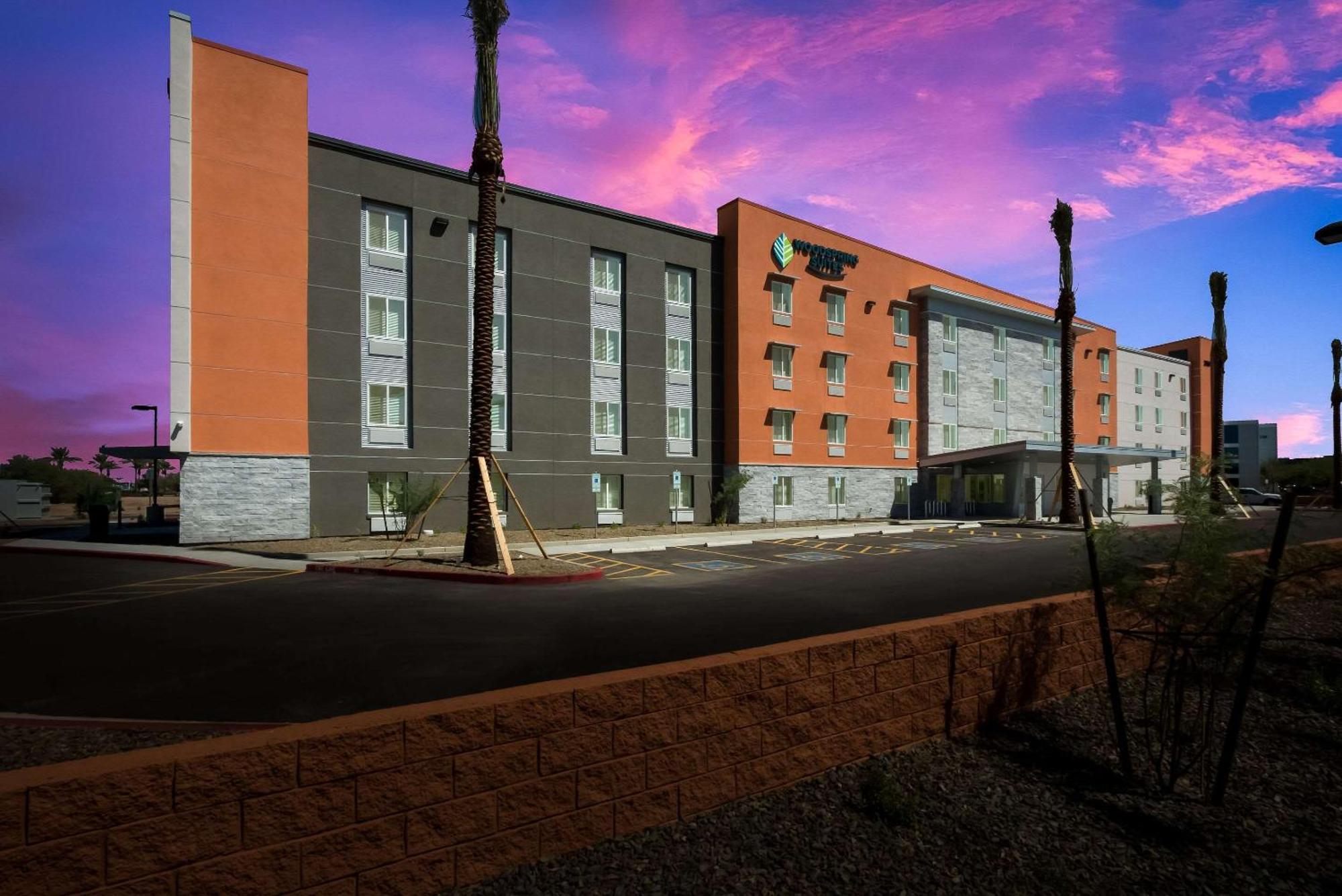 Woodspring Suites Chandler Airport Exterior photo